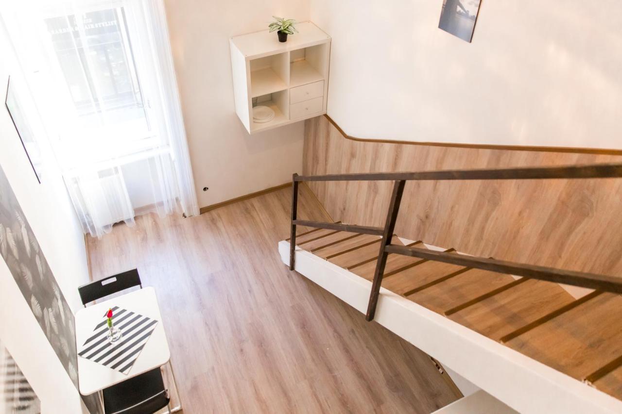 Modern Budget Lofts In The City Centre Budapest Exterior photo